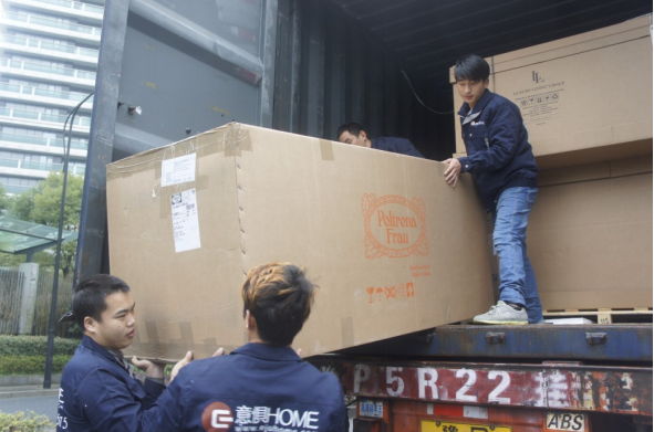 1484216501487053.png blob.png