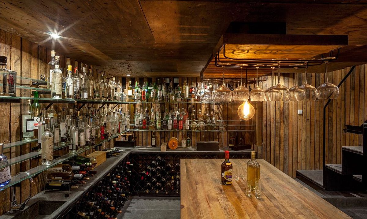 1489544879554276.jpg Wine-cellar-clad-in-wood-with-ample-storage.jpg