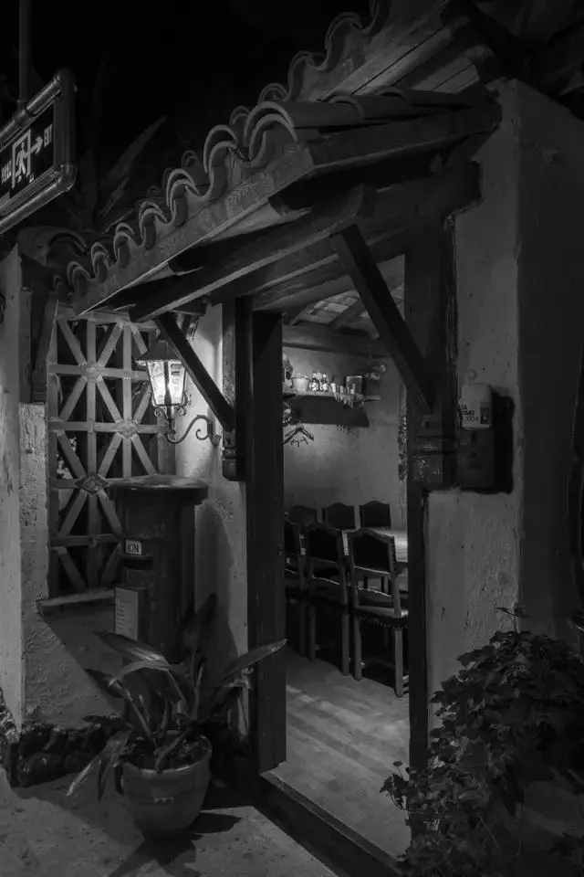 1545297162939802.jpg 32.webp.jpg