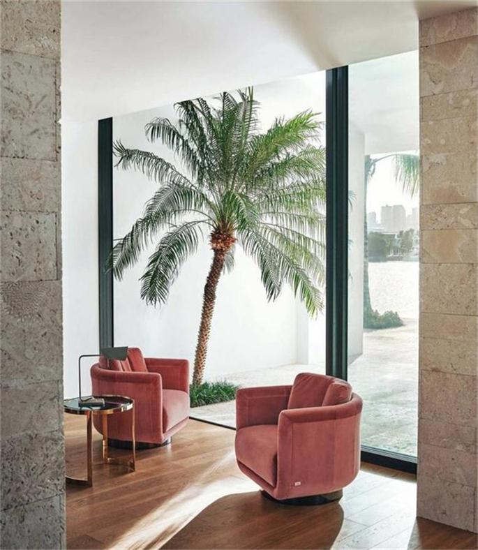 1562218914171149.jpg fendi.jpg