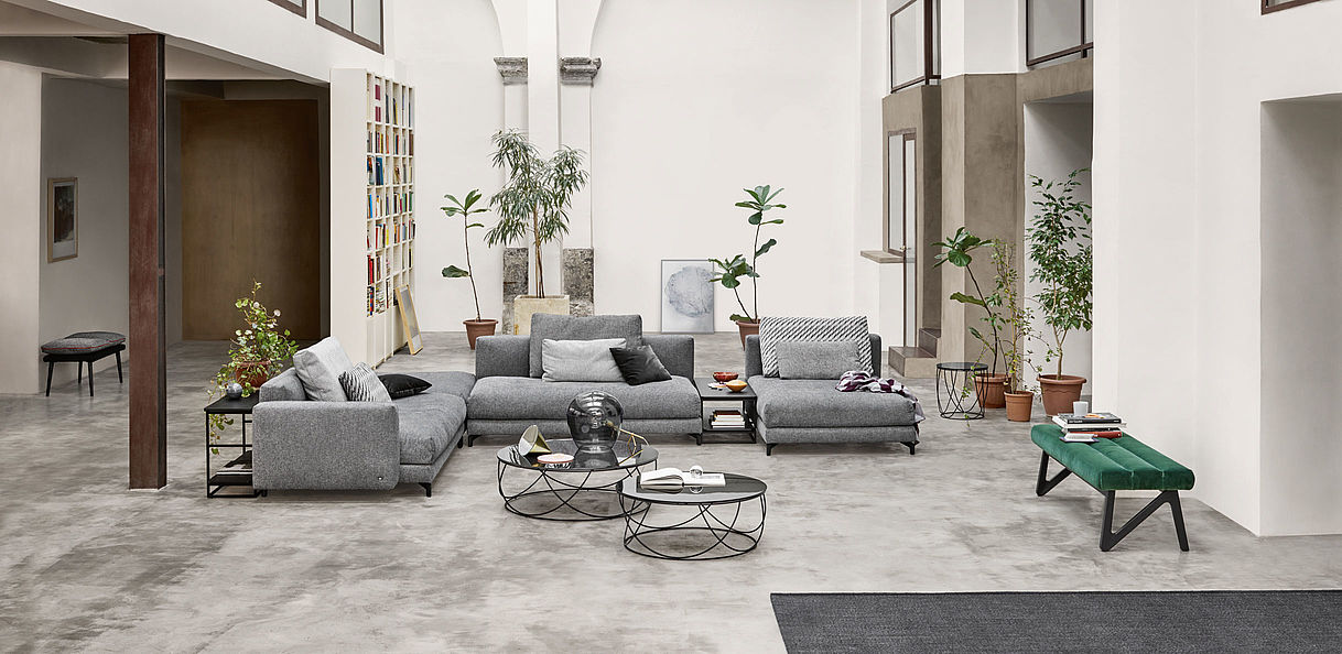 1563345844670360.jpg csm_RolfBenz-NUVOLA-Location_006_3d129a697c.jpg