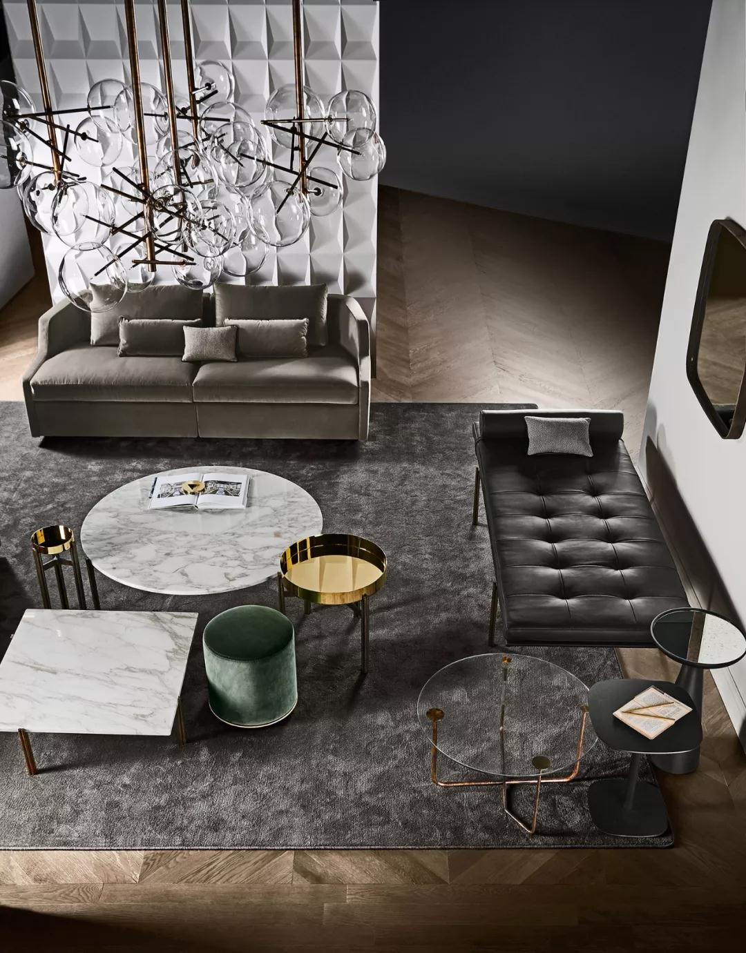 1569395247730286.jpg Twelve 桌子1.jpg