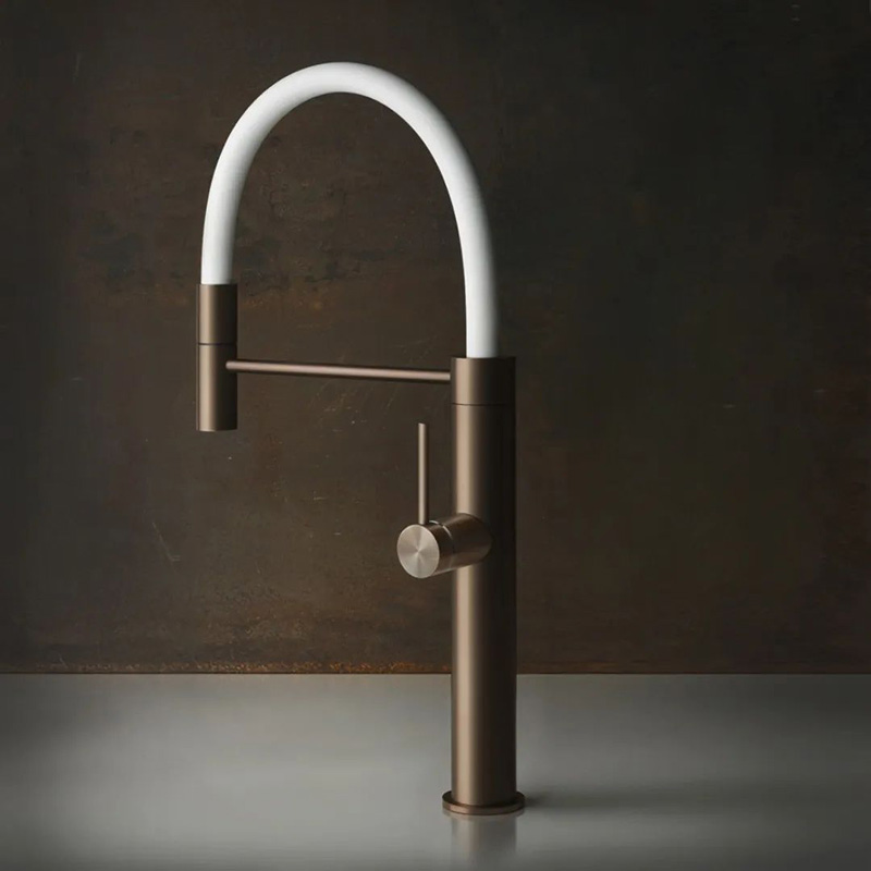 1710409727602080.jpg 23.jpg