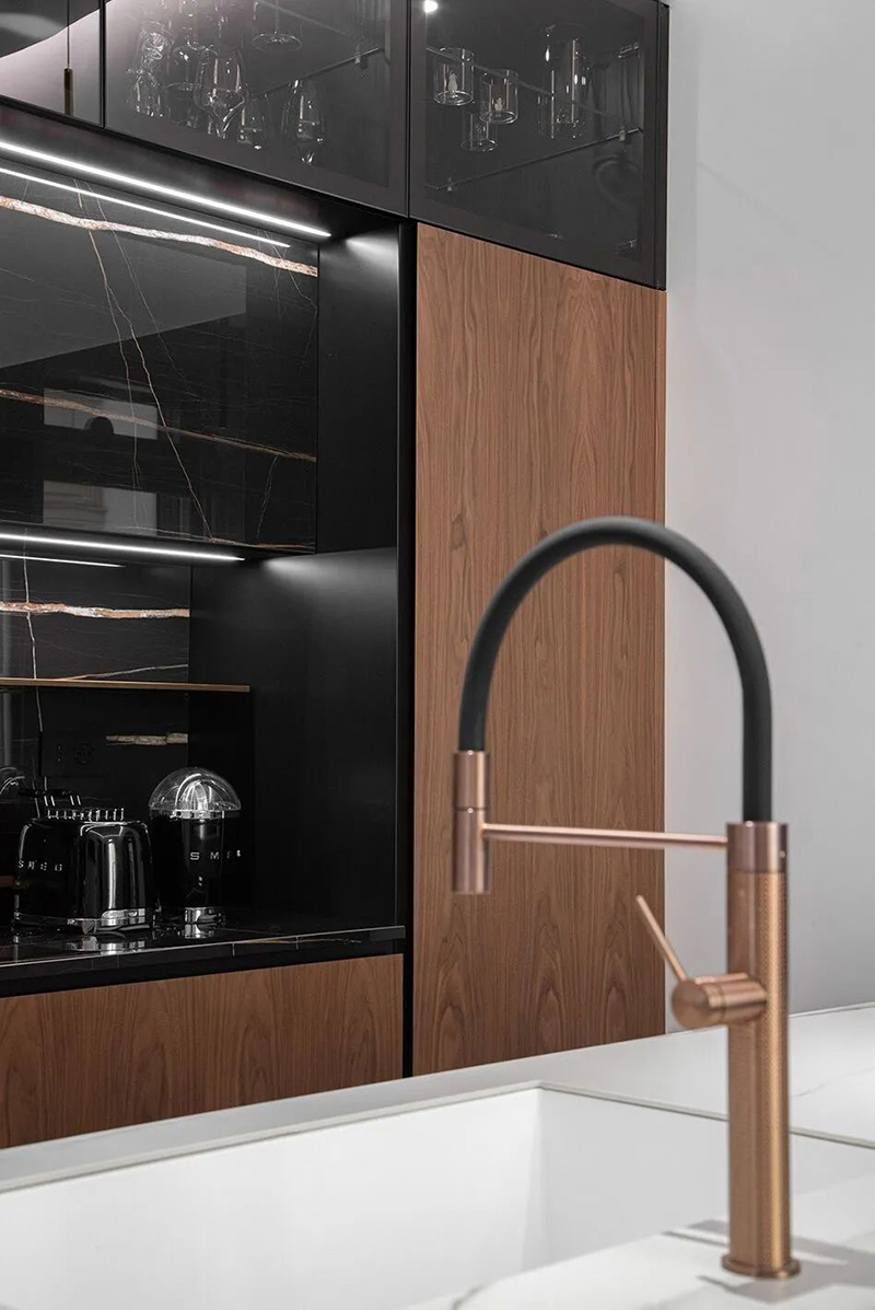 1710409747816852.jpg 24.jpg