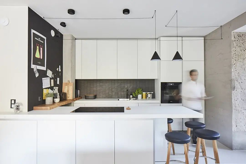 1710841392788572.jpg 32.jpg