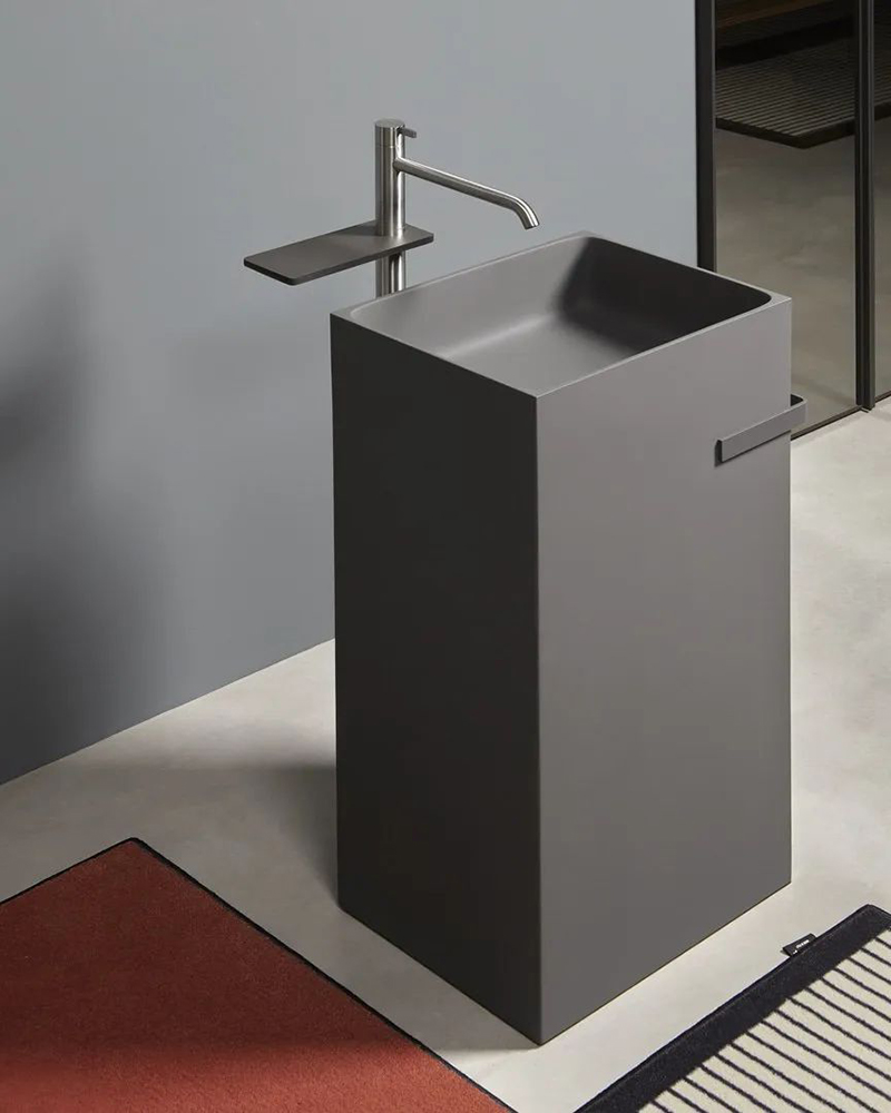 1711090057167630.jpg 5.jpg