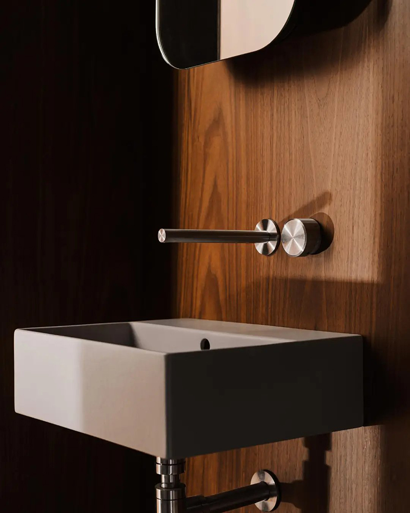 1712136304556845.jpg 5.jpg