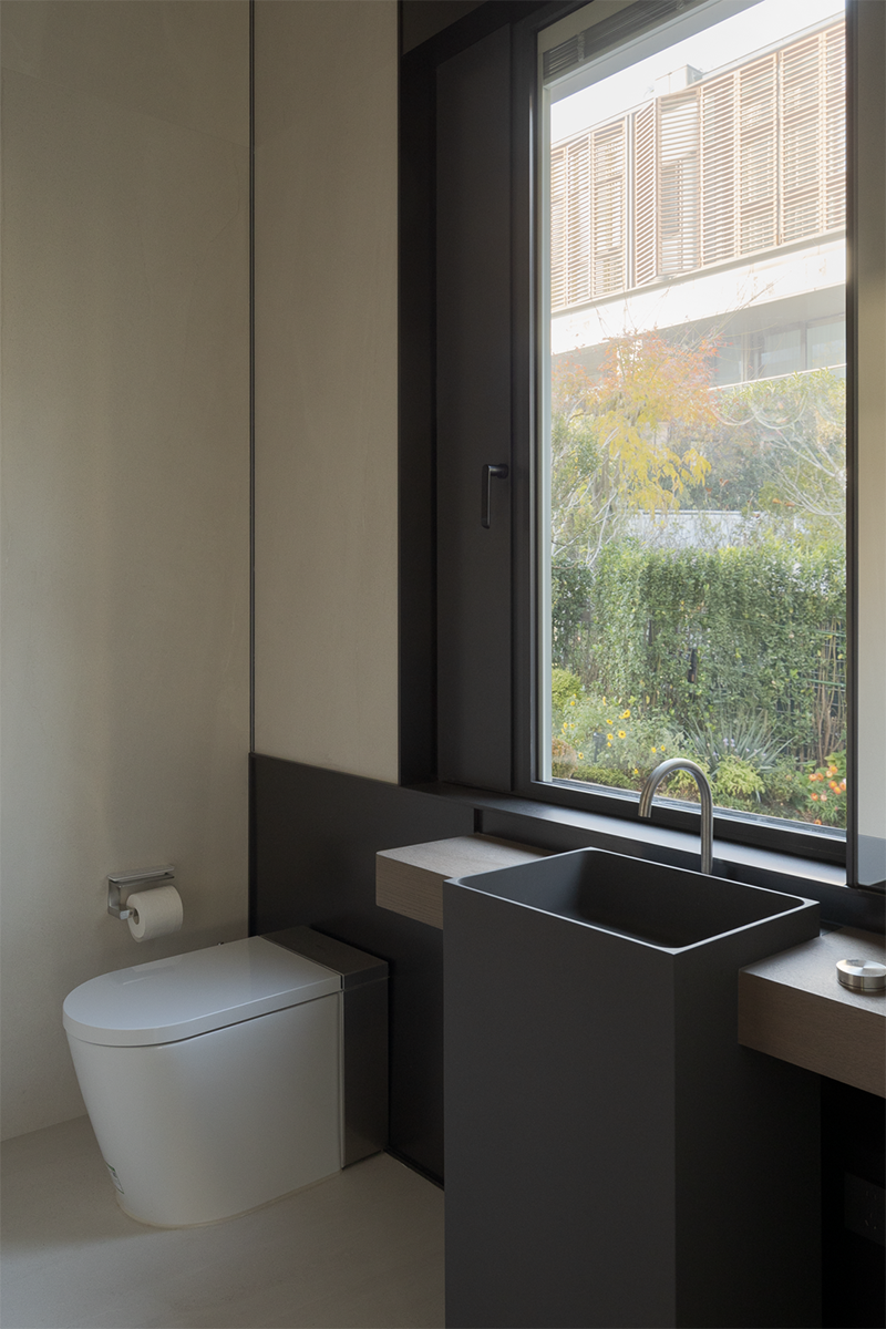 1749632639344998.png 01 (2).png