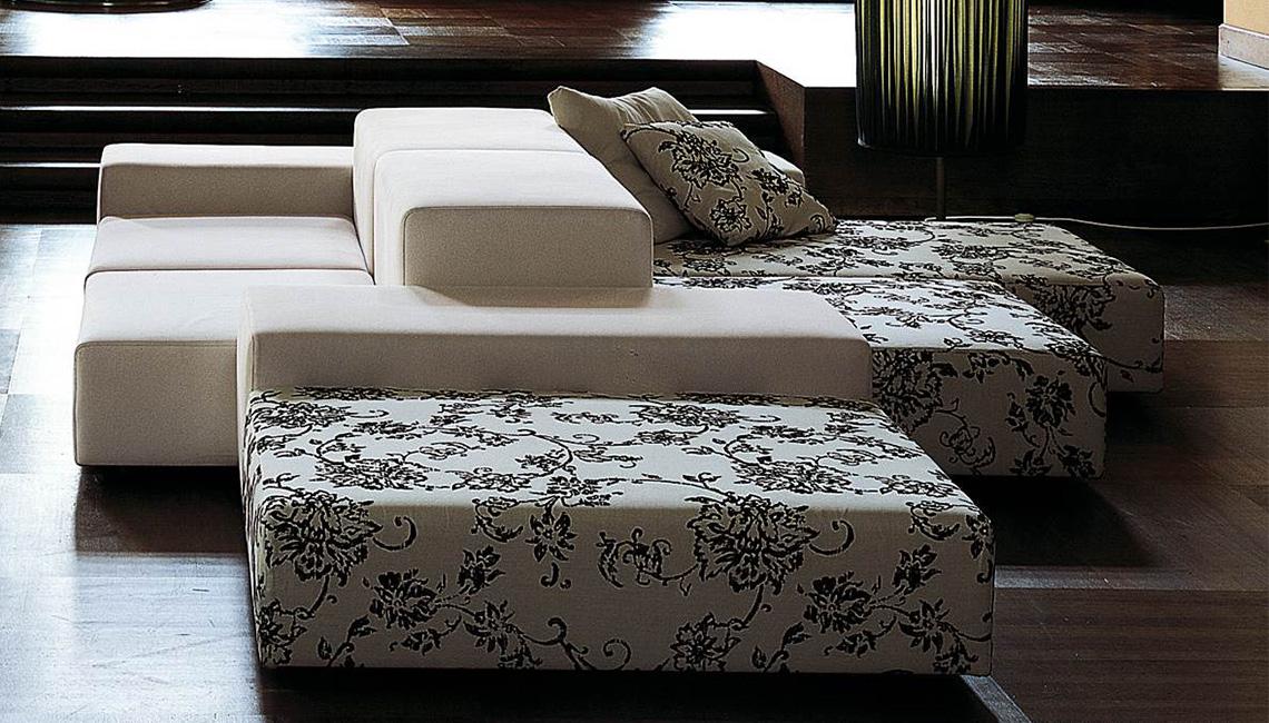 Extra Wall 多人沙發組合沙發