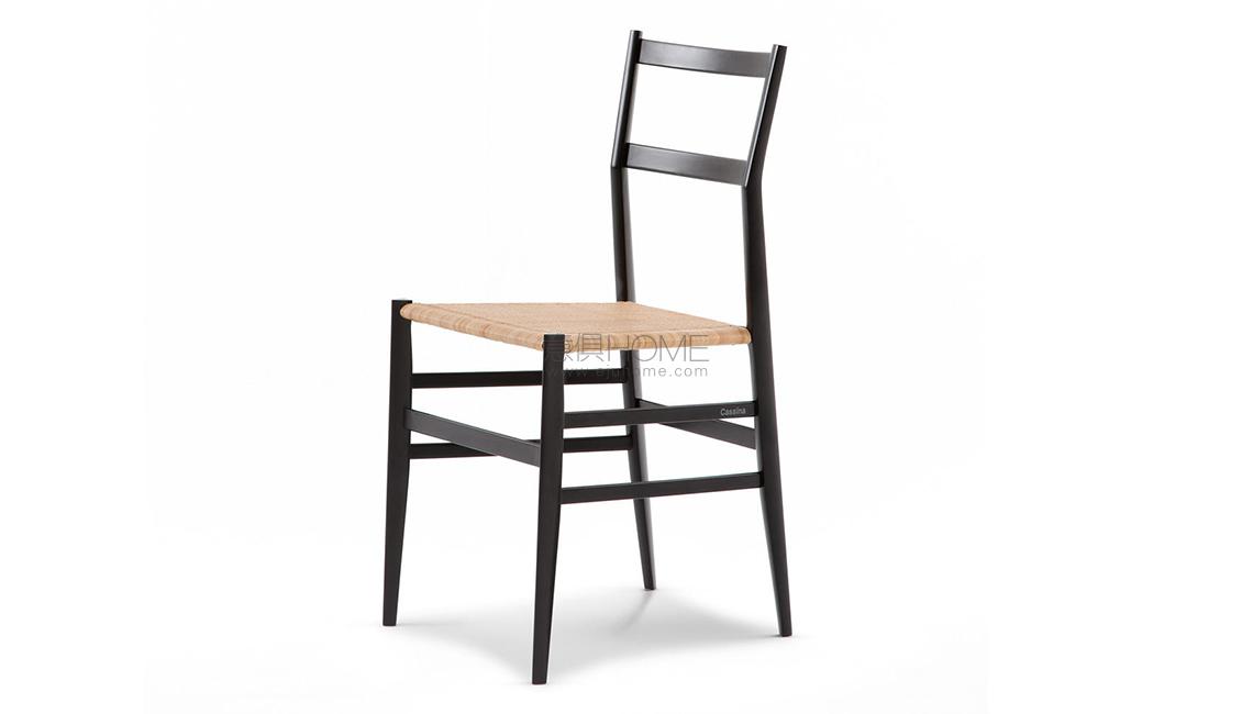 699 SUPERLEGGERA餐椅