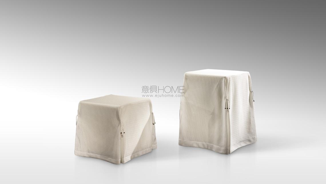 Kubus 2 Ottoman 凳子