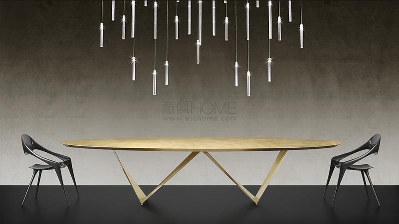 PRISMA 72 STEEL SPECIAL 餐桌