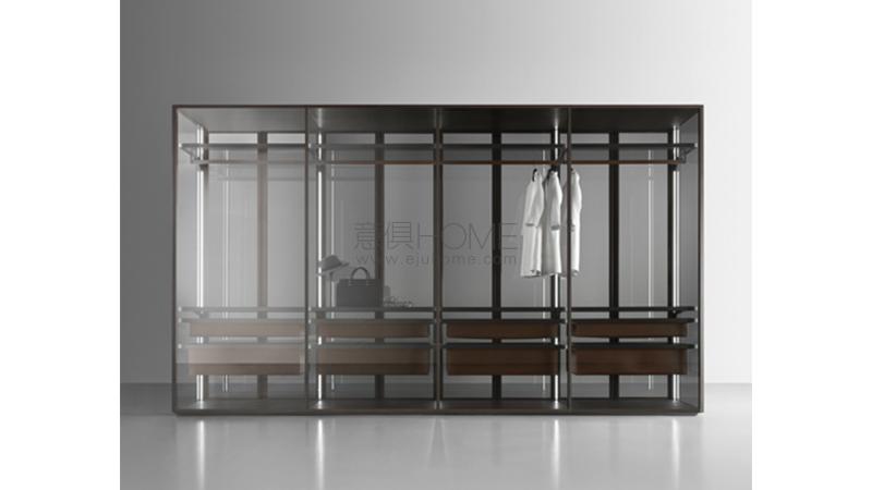 Cover freestanding 衣柜