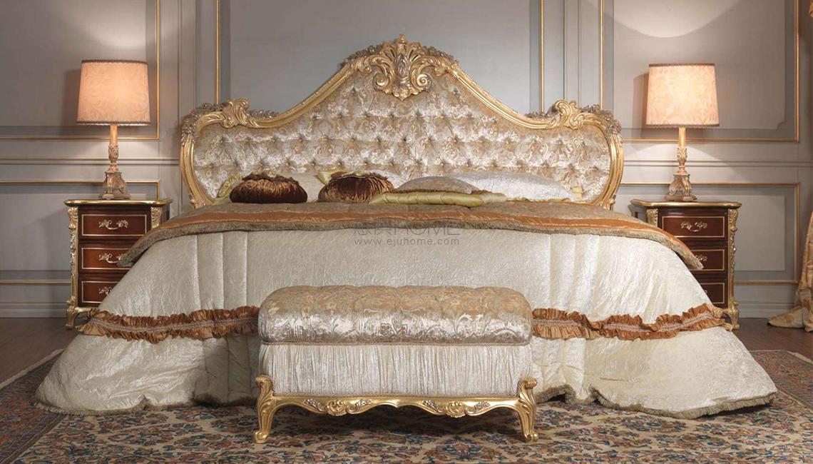 Italian 18th century 床