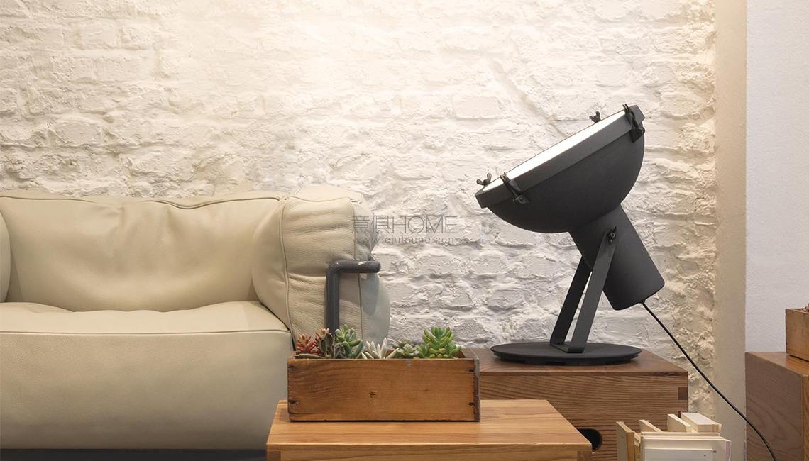 NEMOPROJECTEUR 365 FLOOR 臺(tái)燈