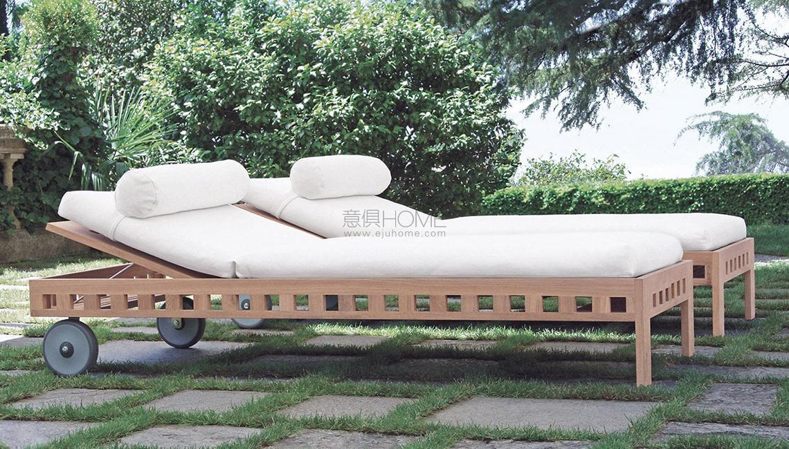 SQUARE LETTINI E PANCHE 戶外沙發(fā)