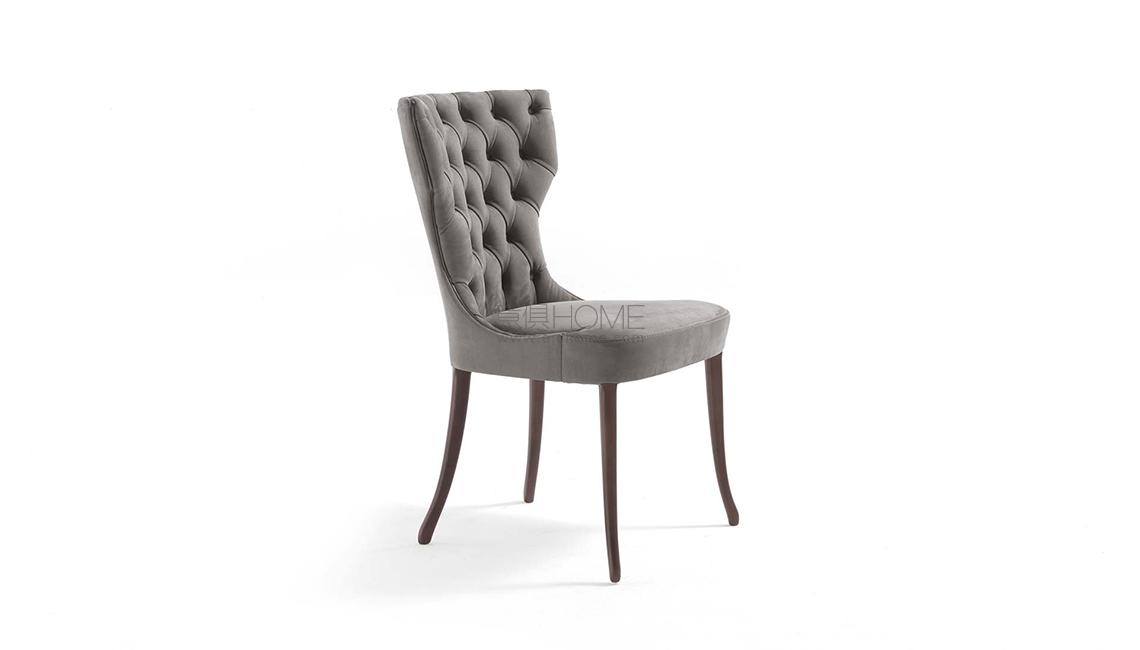 Adda Capitonné 椅子