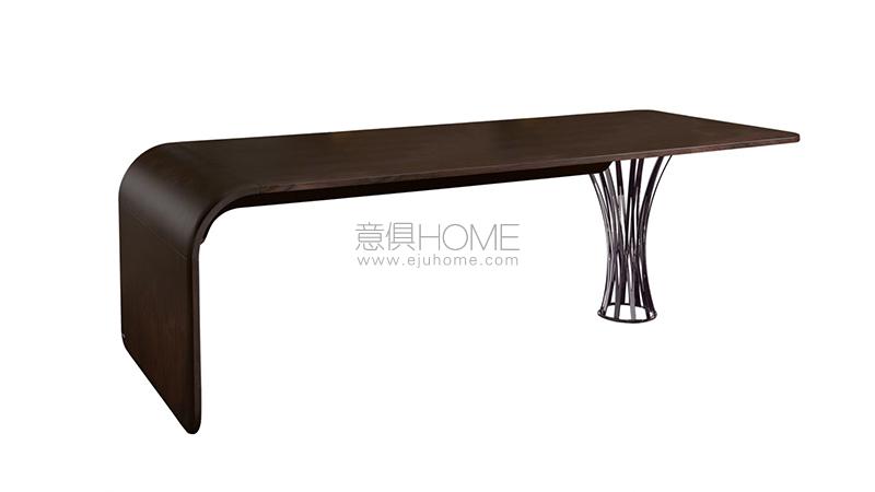 Chateau Marmont 餐桌