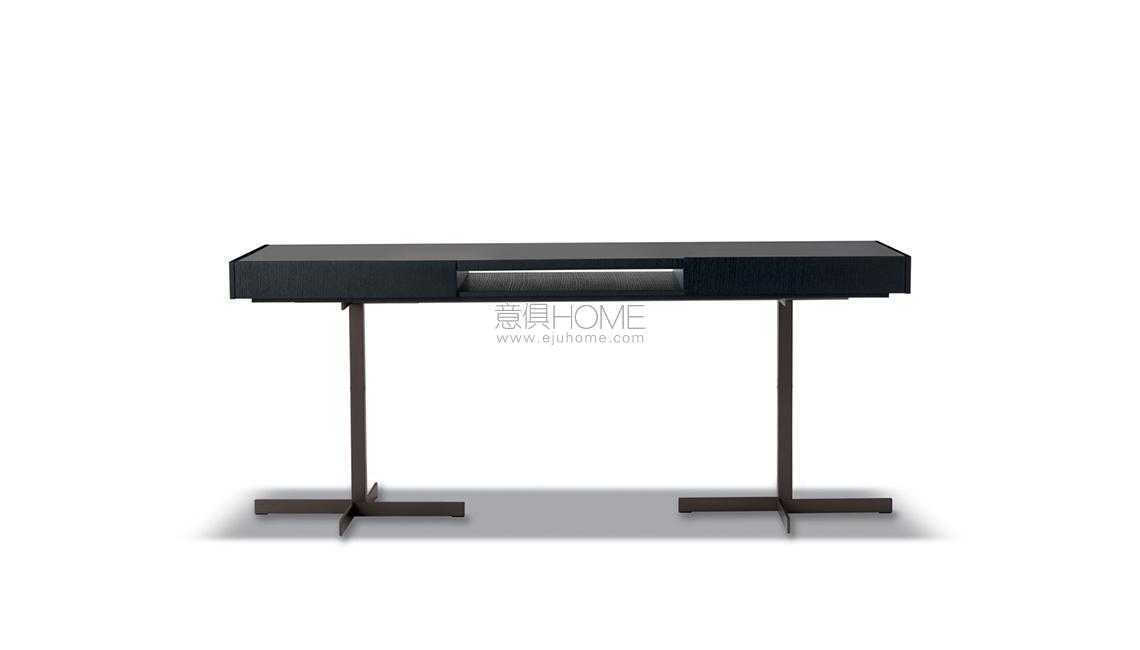 CLOSE WRITING DESK 書桌