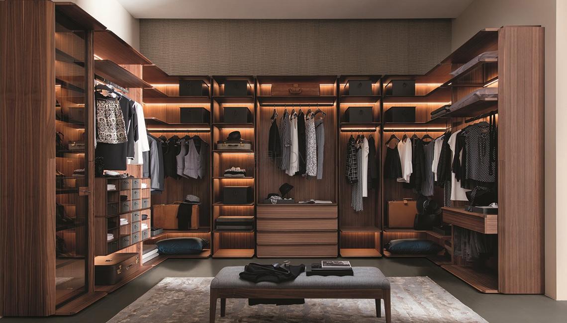 PORADAMy suite衣帽間