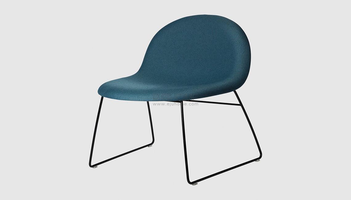 3D Lounge Chair - Fully Upholstered - Sledge base休閑椅