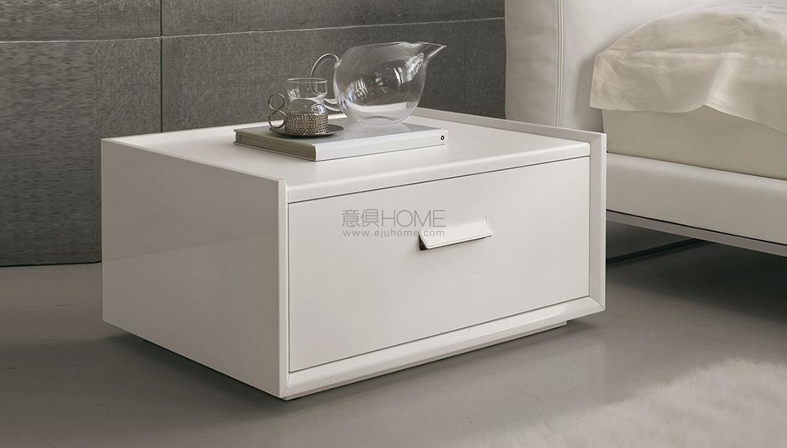 Fjord床頭柜 斗柜