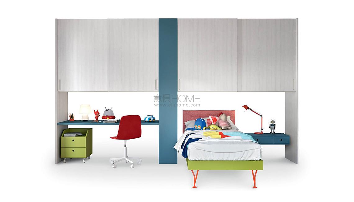 ARMADI A PONTE LINEARE兒童房