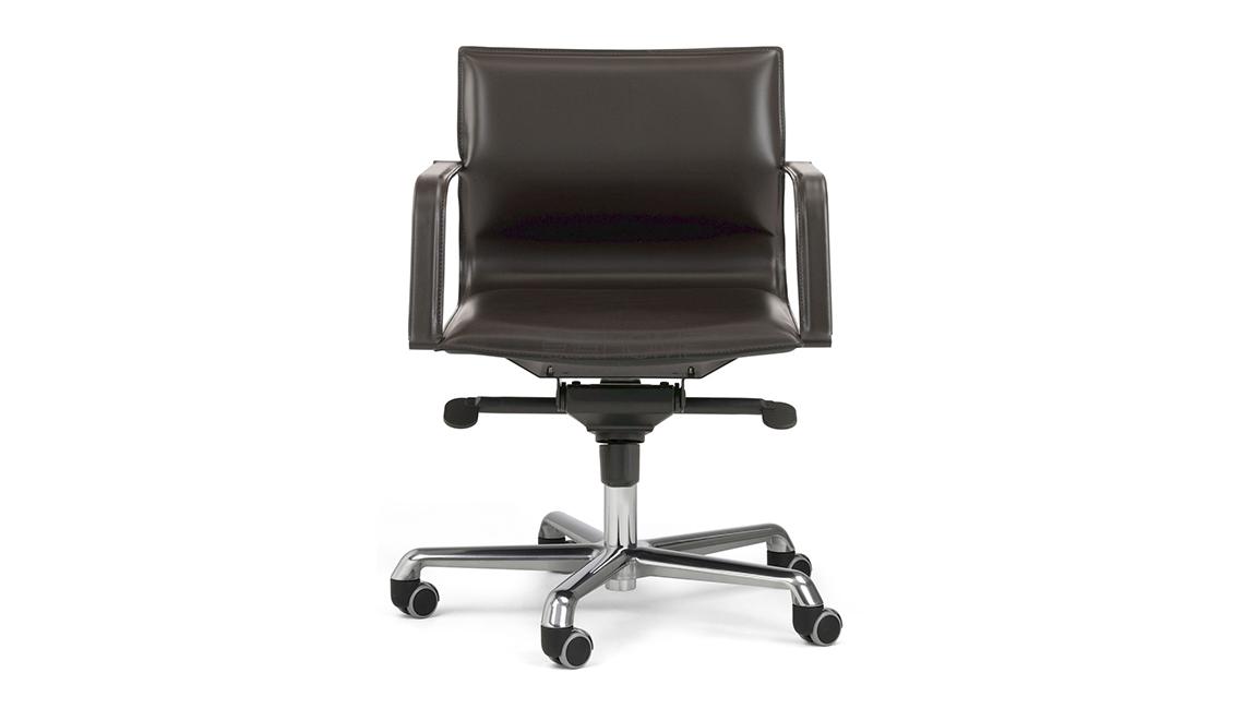 10.0170C旋轉扶手椅