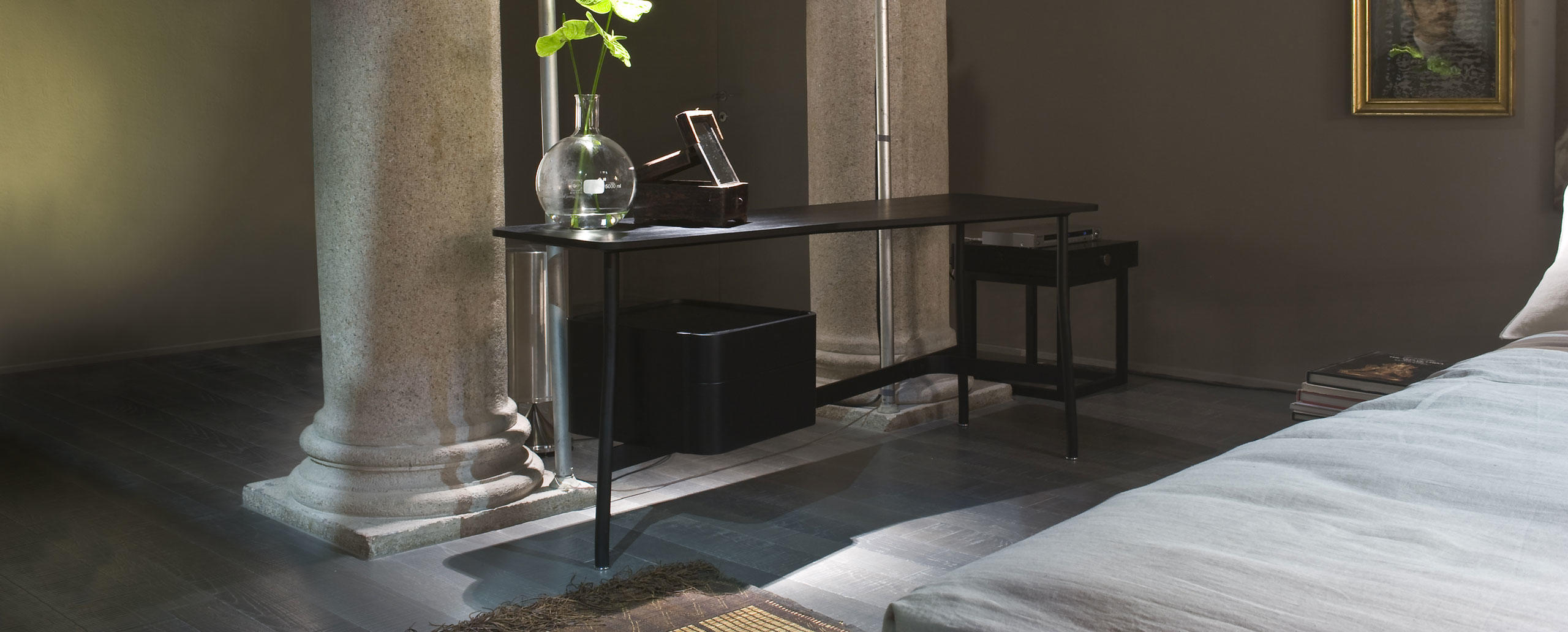 L40 Sled scrittoio書(shū)桌