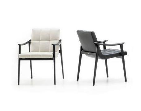 FYNN "DINING" 餐椅