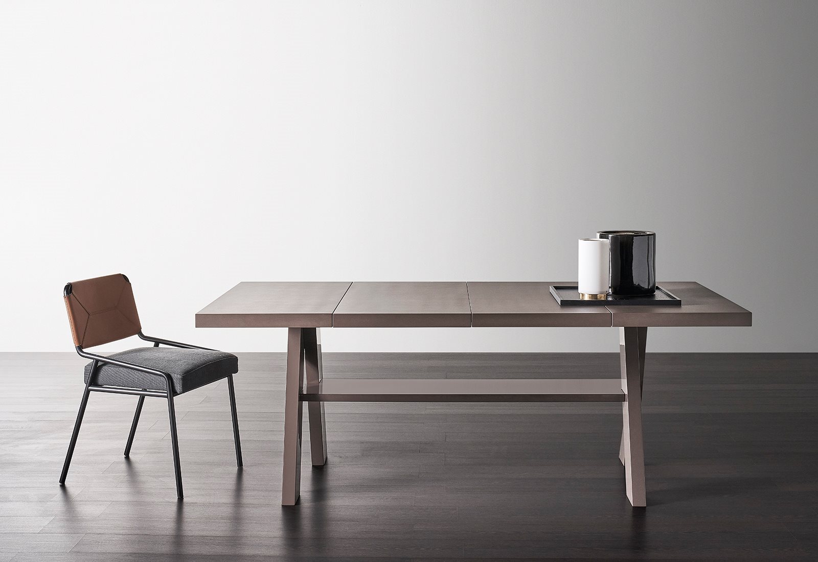 JOI長(zhǎng)餐桌