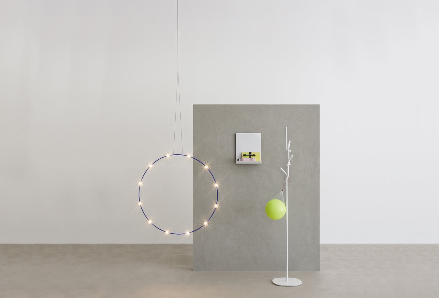 Softer than Steel 衣架