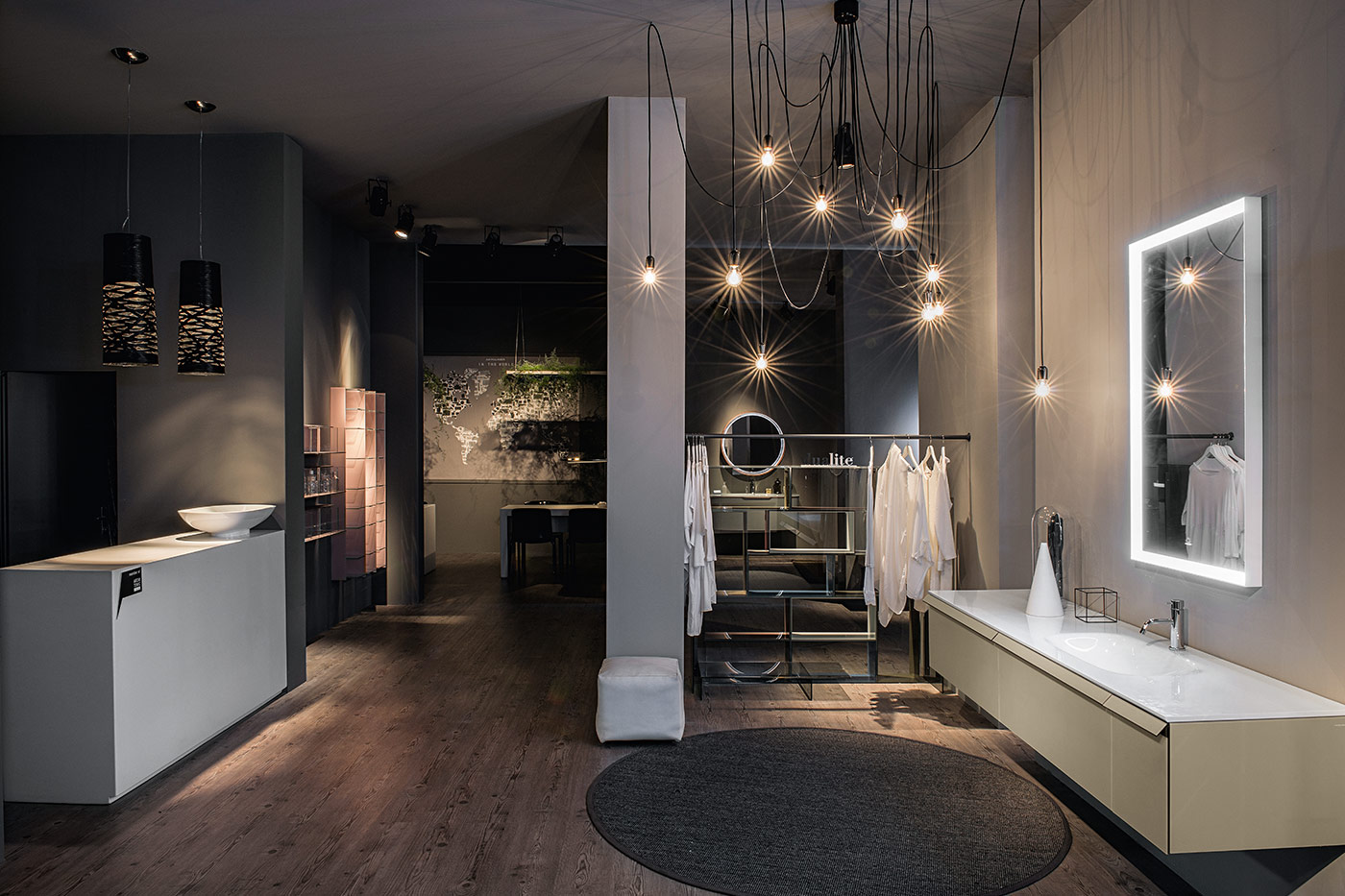 Riga 18 AL567洗漱臺