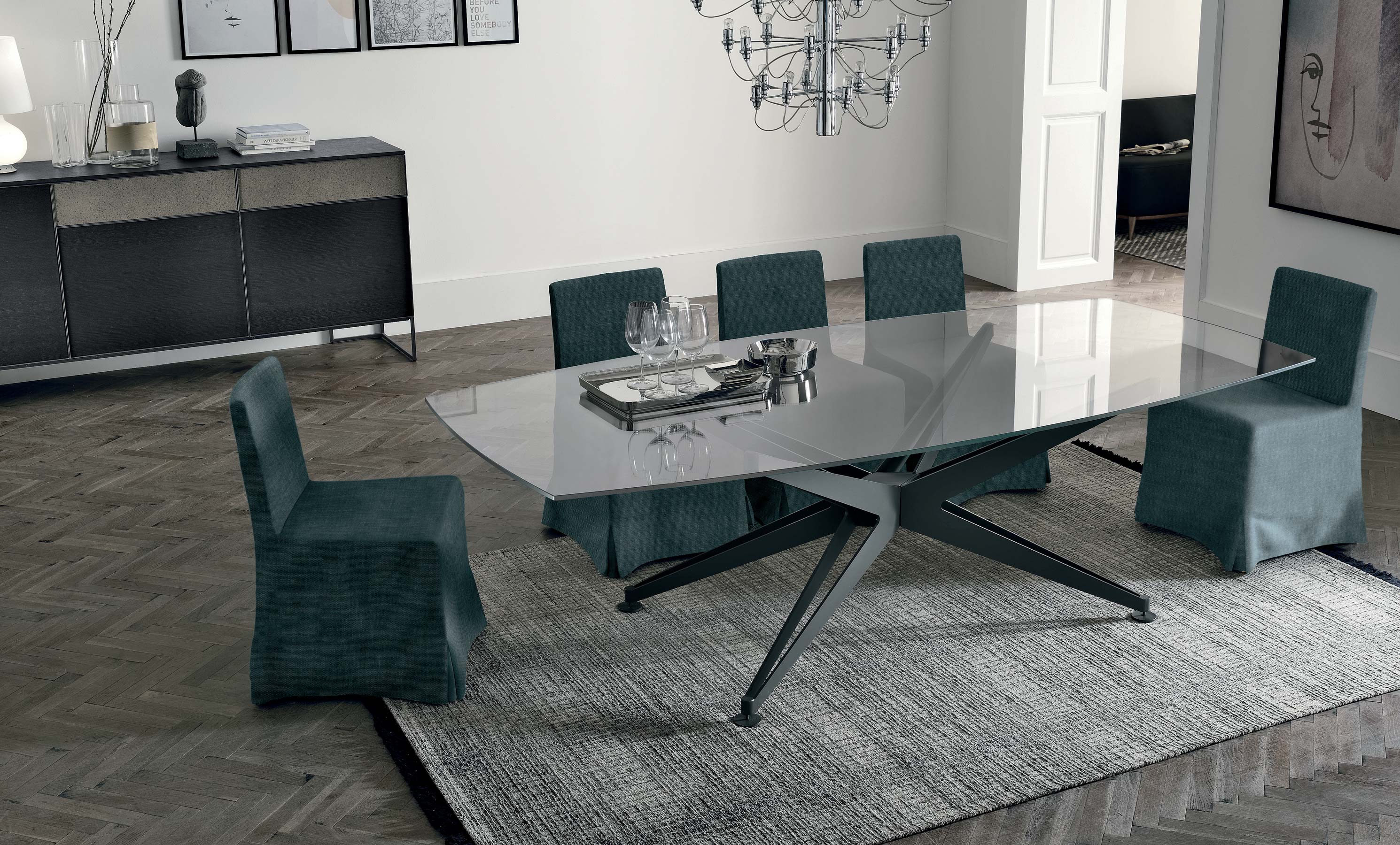 HALLEY TABLE長餐桌