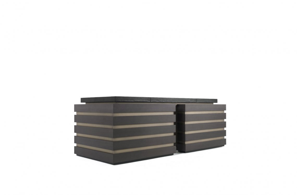 GIANFRANCO FERRESean書桌