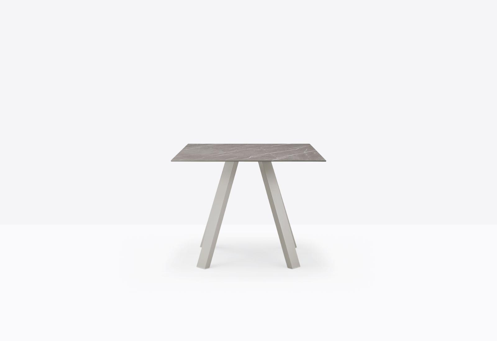 arki-table ark5 outdoor戶外方餐桌