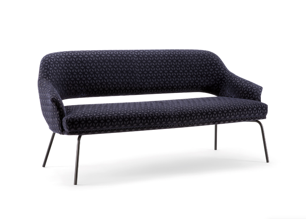 WINGS SOFA WITH METAL BASE O76 DL多人沙發