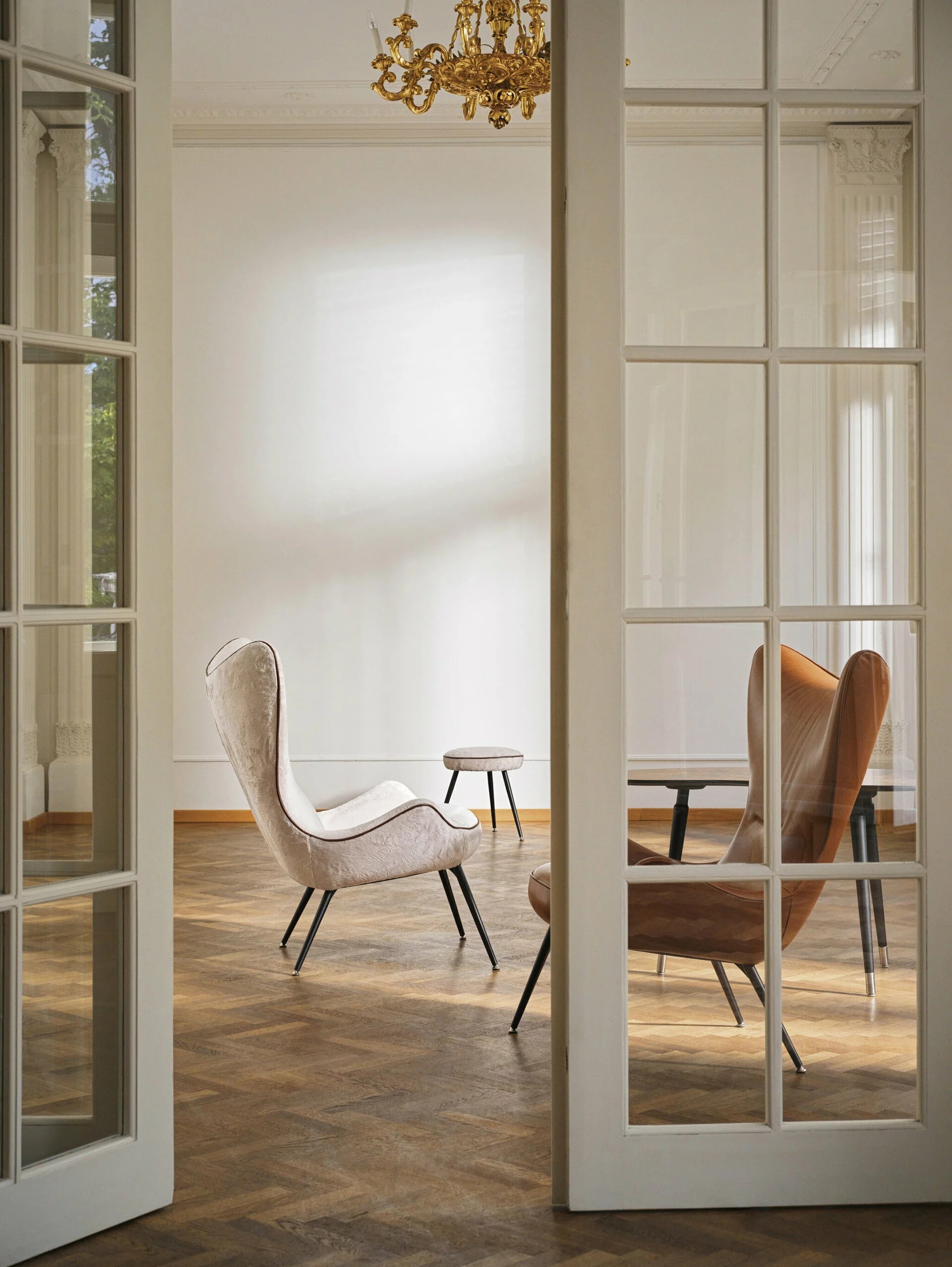 Contessa 1956 Hocker扶手椅