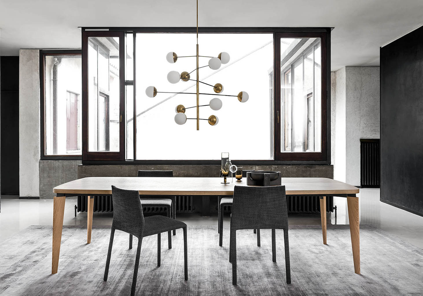 ALF DAFREFyra長餐桌