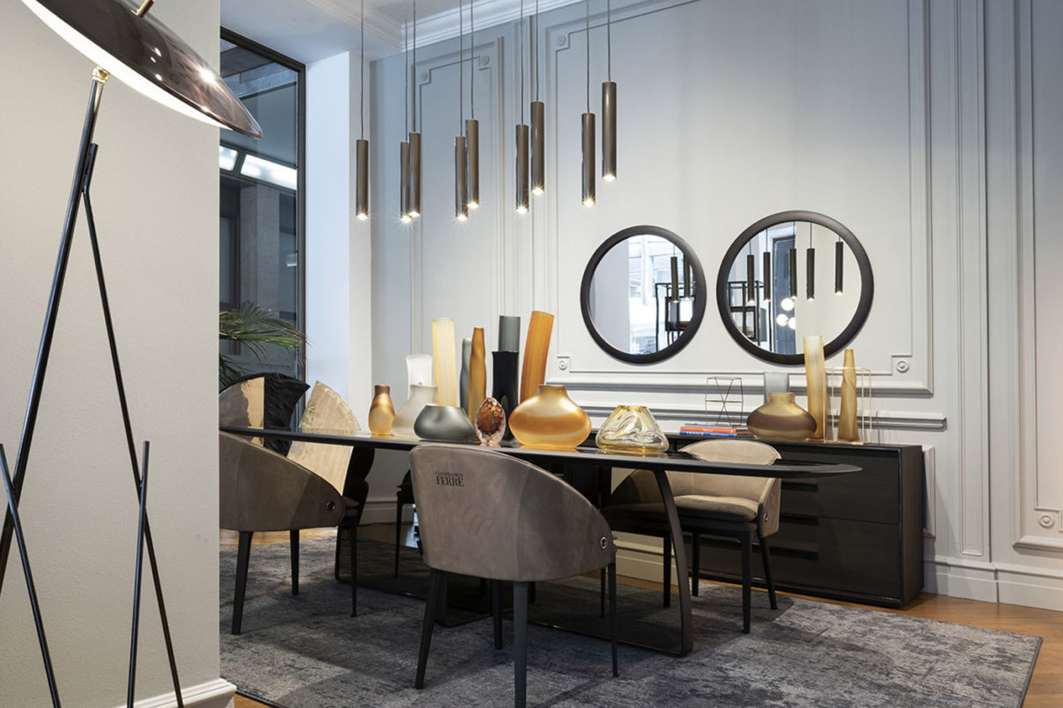 GIANFRANCO FERRE簡約低奢