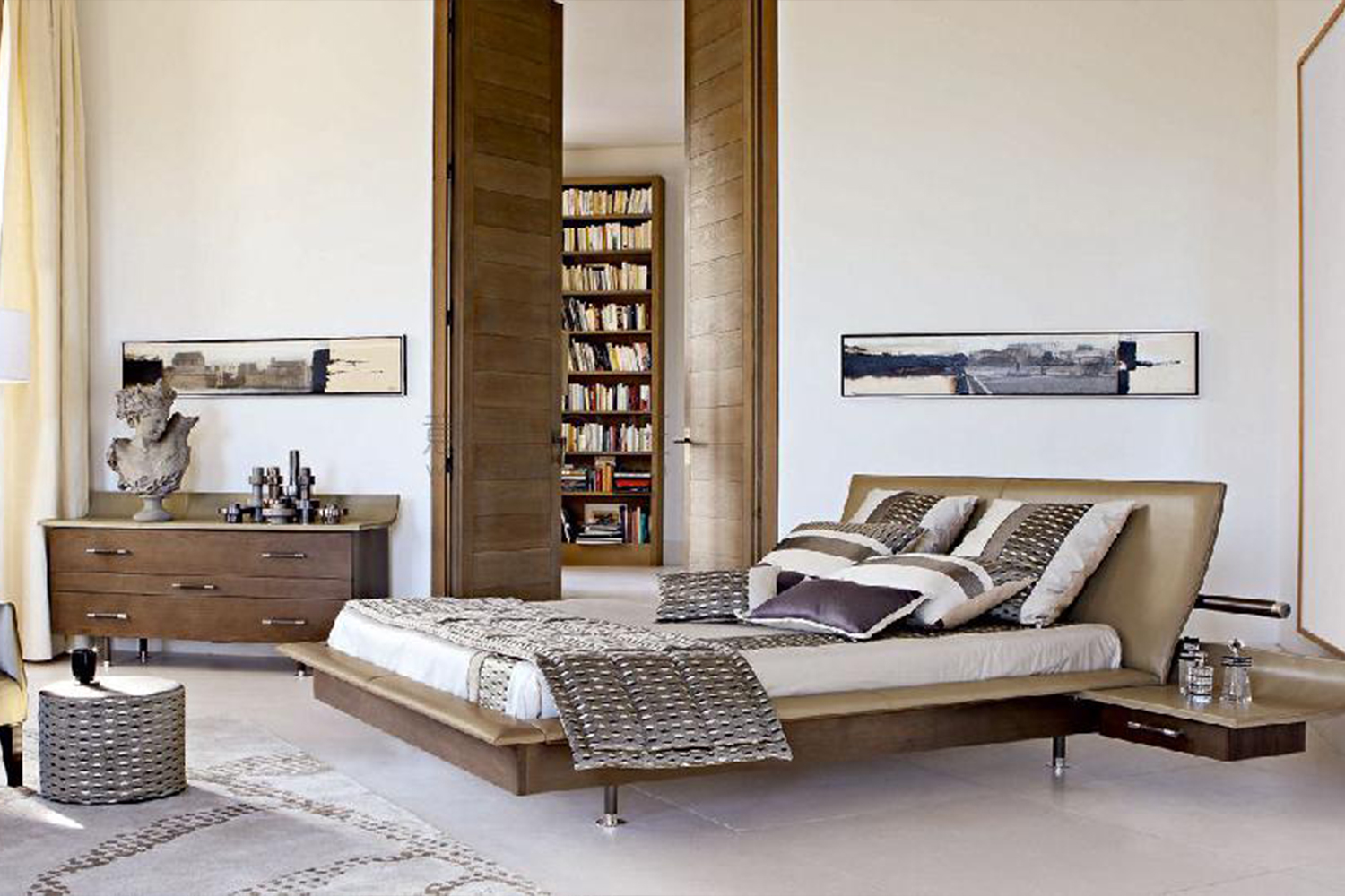 ROCHE BOBOIS簡約古典