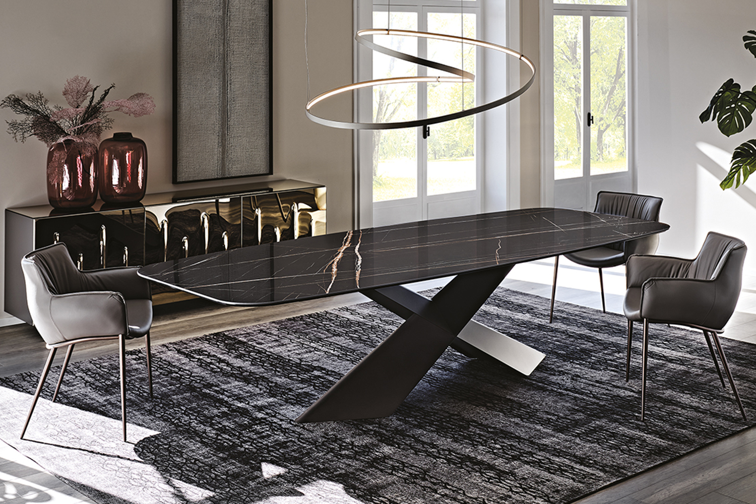 CATTELAN ITALIA現代低奢