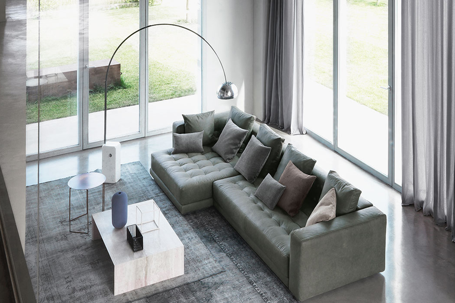 FLOU現(xiàn)代簡(jiǎn)約